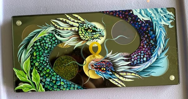 Question Beauty - Legend of Land and Sea Eyeshadow Palette